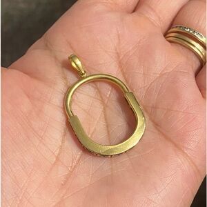 Real 18k Saudi gold pendant only